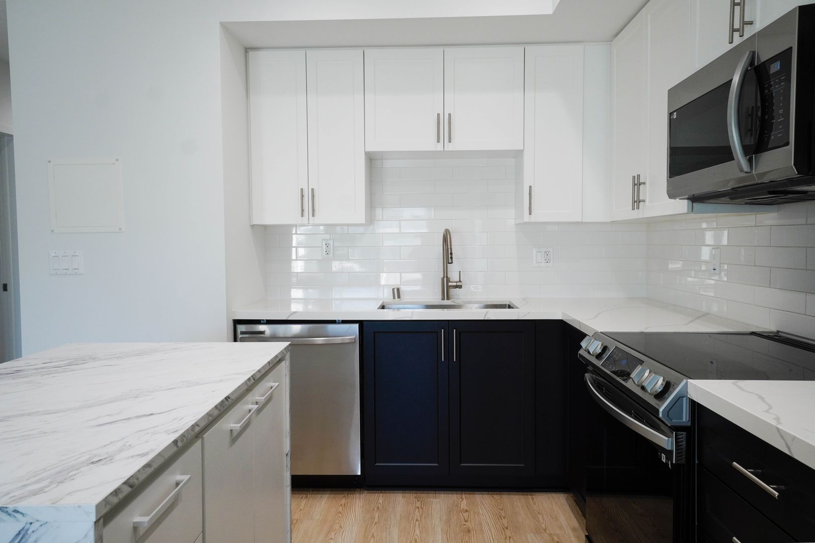 San Diego Apartment: 3910 Chapman Street