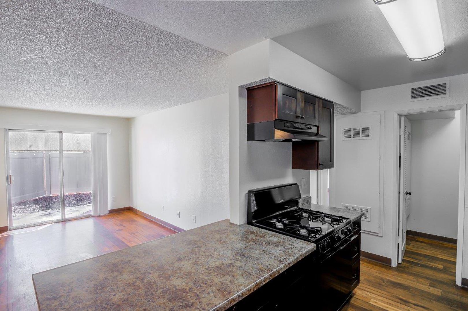 Escondido Apartment: 1006 Del Dios Rd