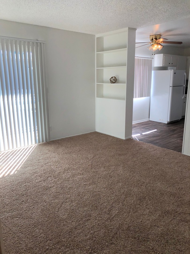 El Cajon Apartment: 871 N. Mollison Ave