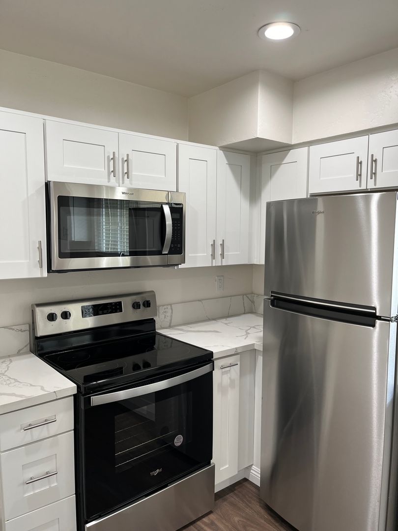 Spring Valley Apartment: 3955 Helix Lane