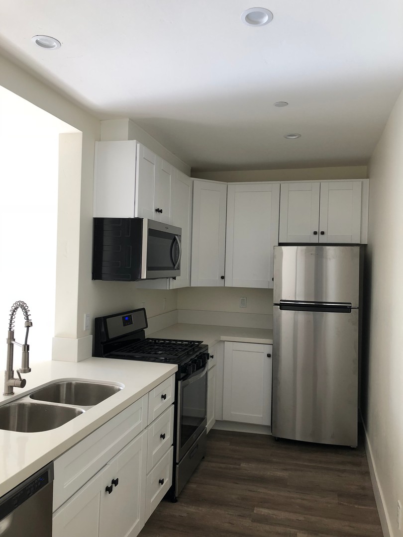 San Diego Apartment: 4242 Campus Ave