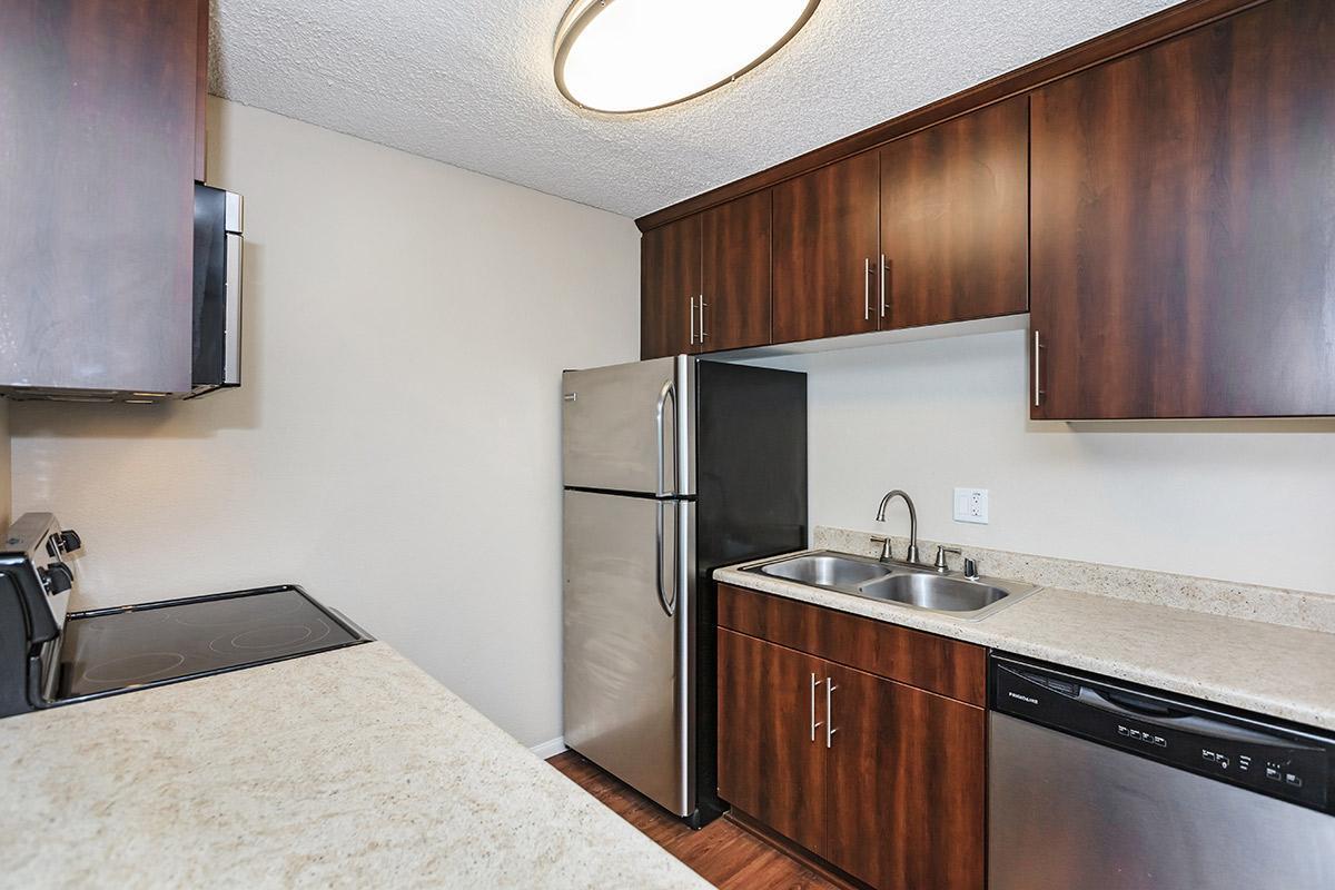 La Mesa Apartment: 5333 Baltimore Dr