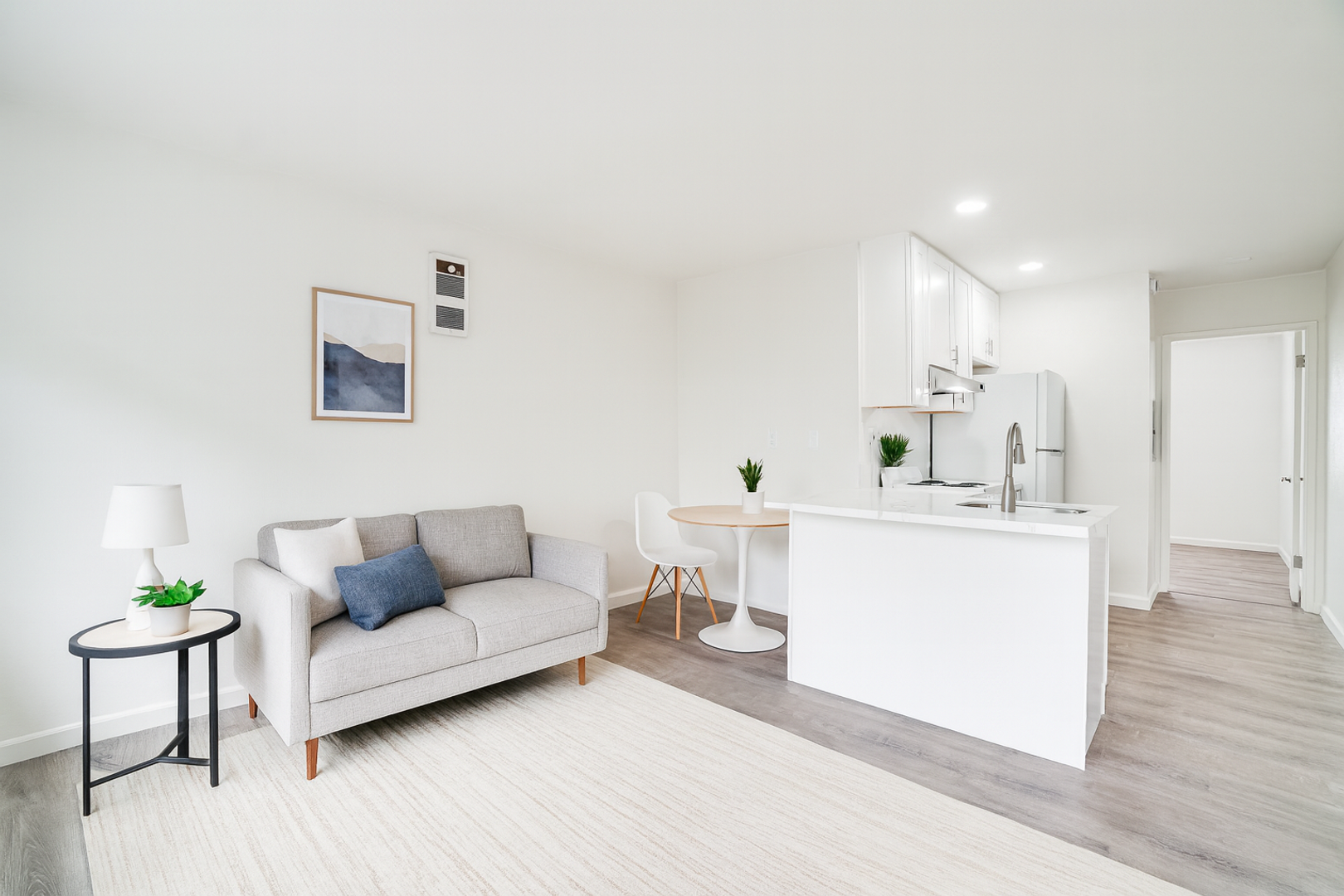 San Diego Apartment: 4563 38th St