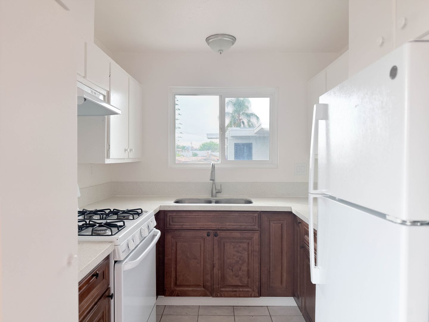 San Diego Apartment: 4087 46th Street