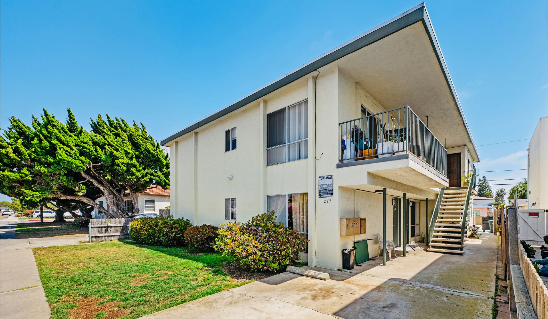 Imperial Beach Apartment: 277 Evergreen Avenue