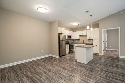 Luxury, and spacious 2 bedroom, 2 bathroom apartment