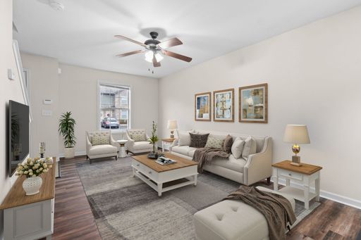 2 Bed, 1.5 Bath Apartment - Apply Now! CHOOSE YOUR MOVE-IN SPECIAL! – photo 1