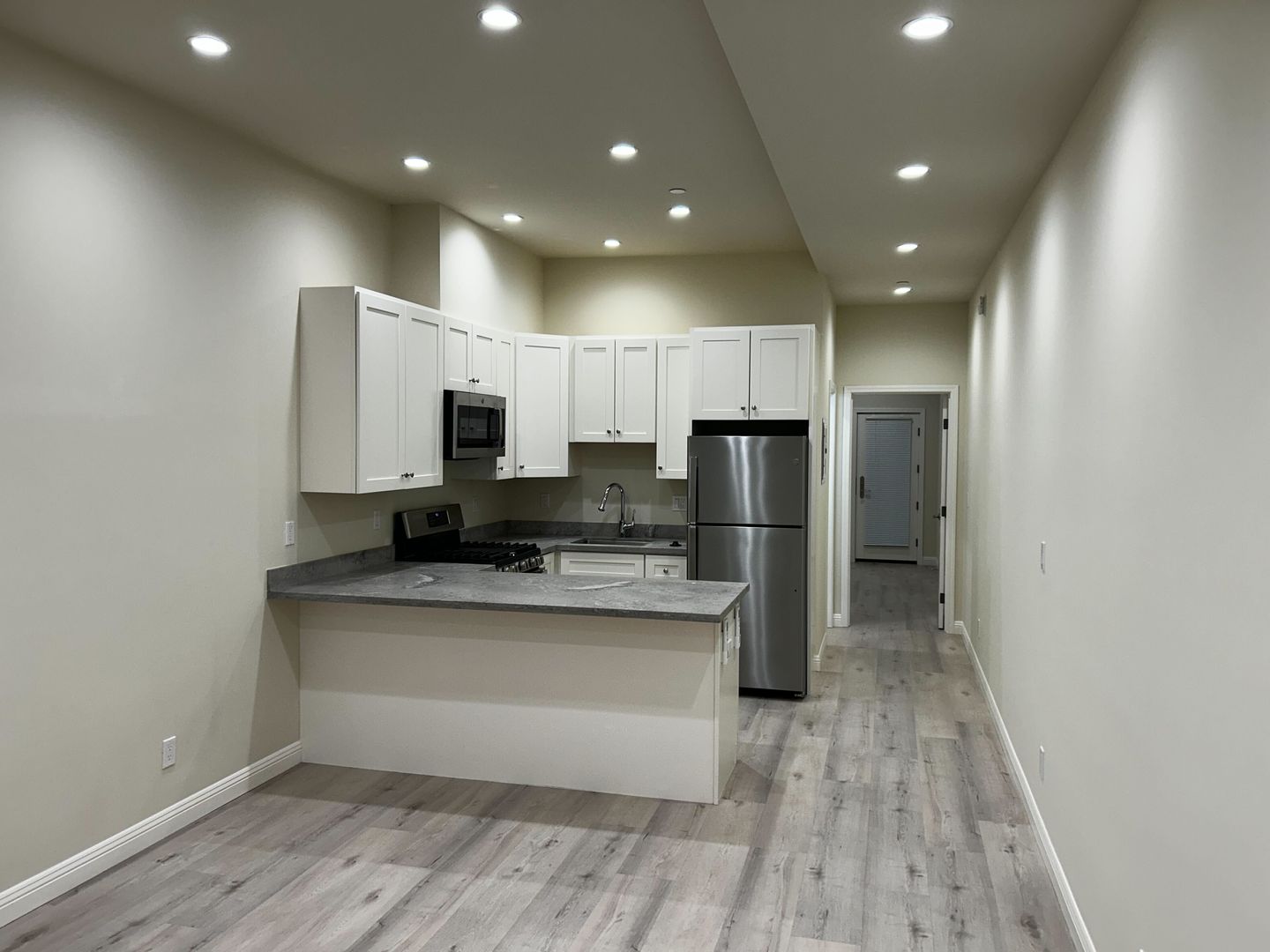 San Francisco Apartment: 2326-2330 Taylor Street