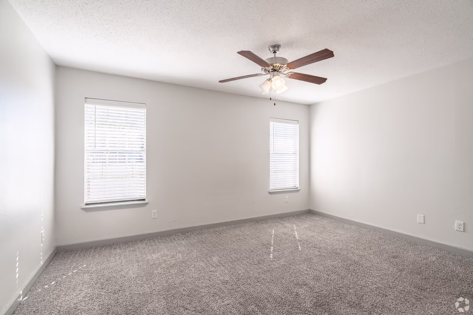 Beaumont Apartment: 6550 Lexington Dr