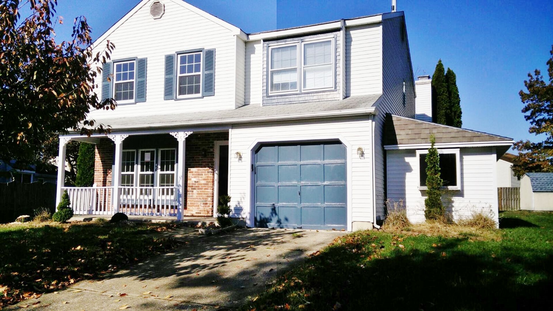 Sicklerville House: 5 Stone Hollow Dr