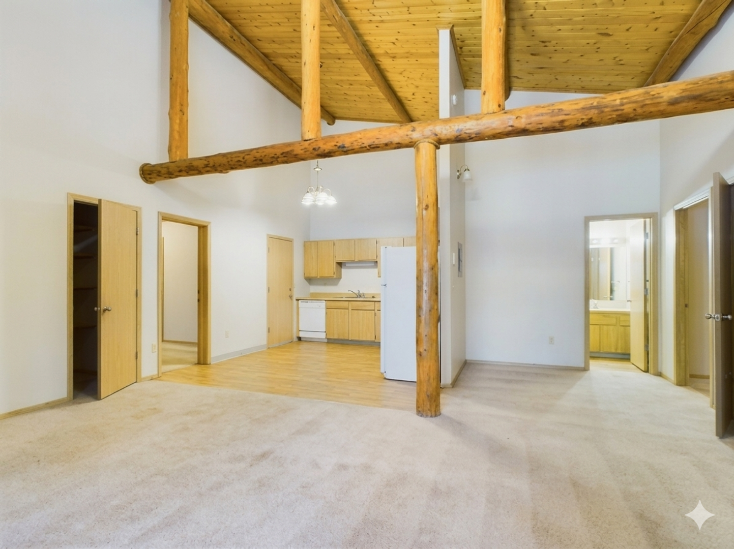 NORTH POLE Apartment: 2555 MISSION RD.