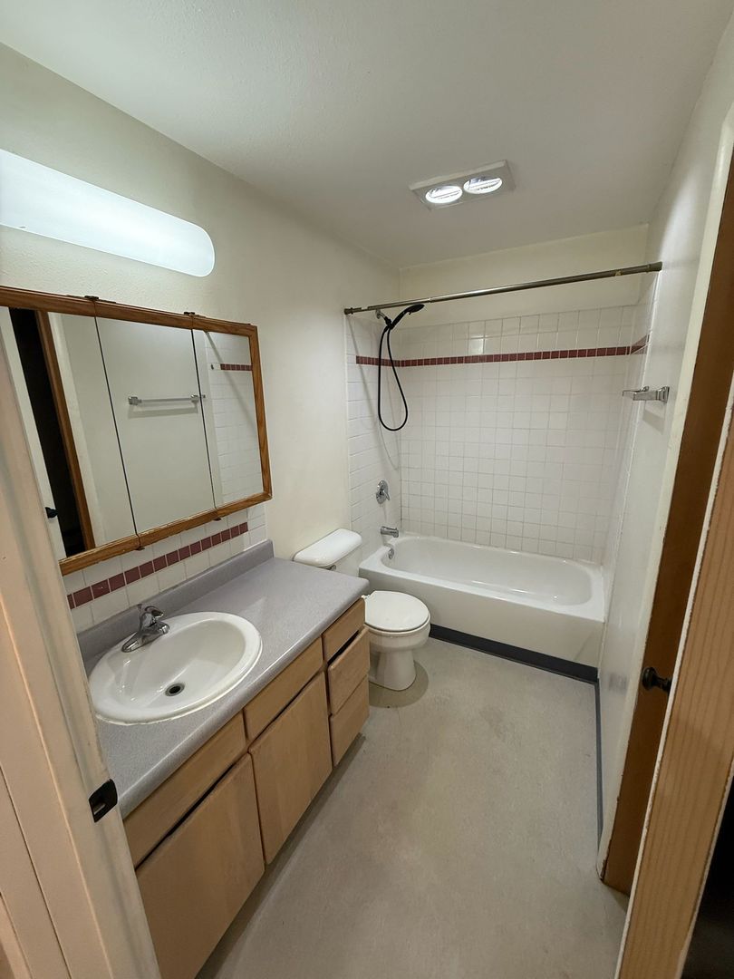 FAIRBANKS Apartment: 604 2ND ST.