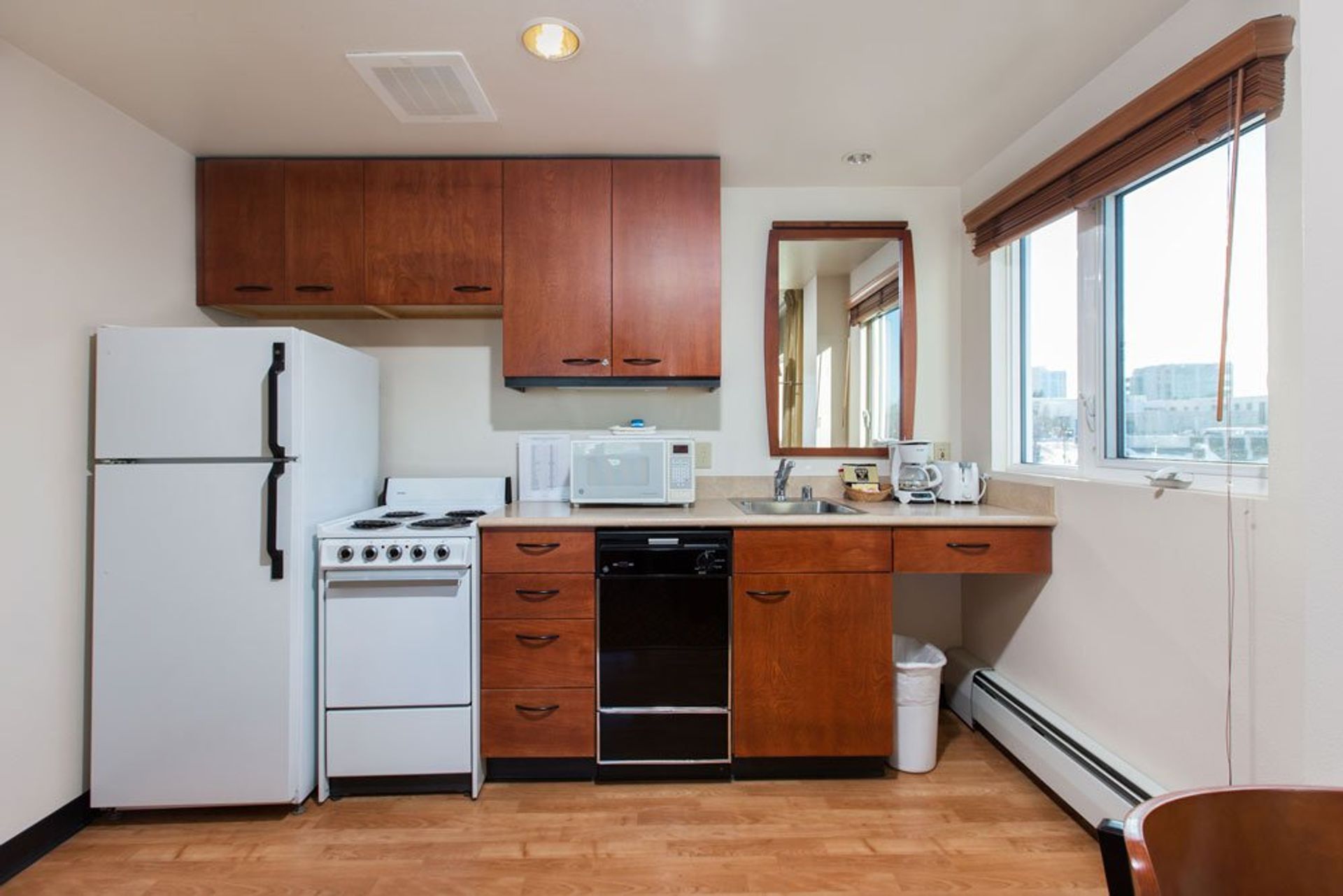 Apartment for Rent - Fully Furnished 1 Bedroom in Downtown, Anchorage 8 of 12
