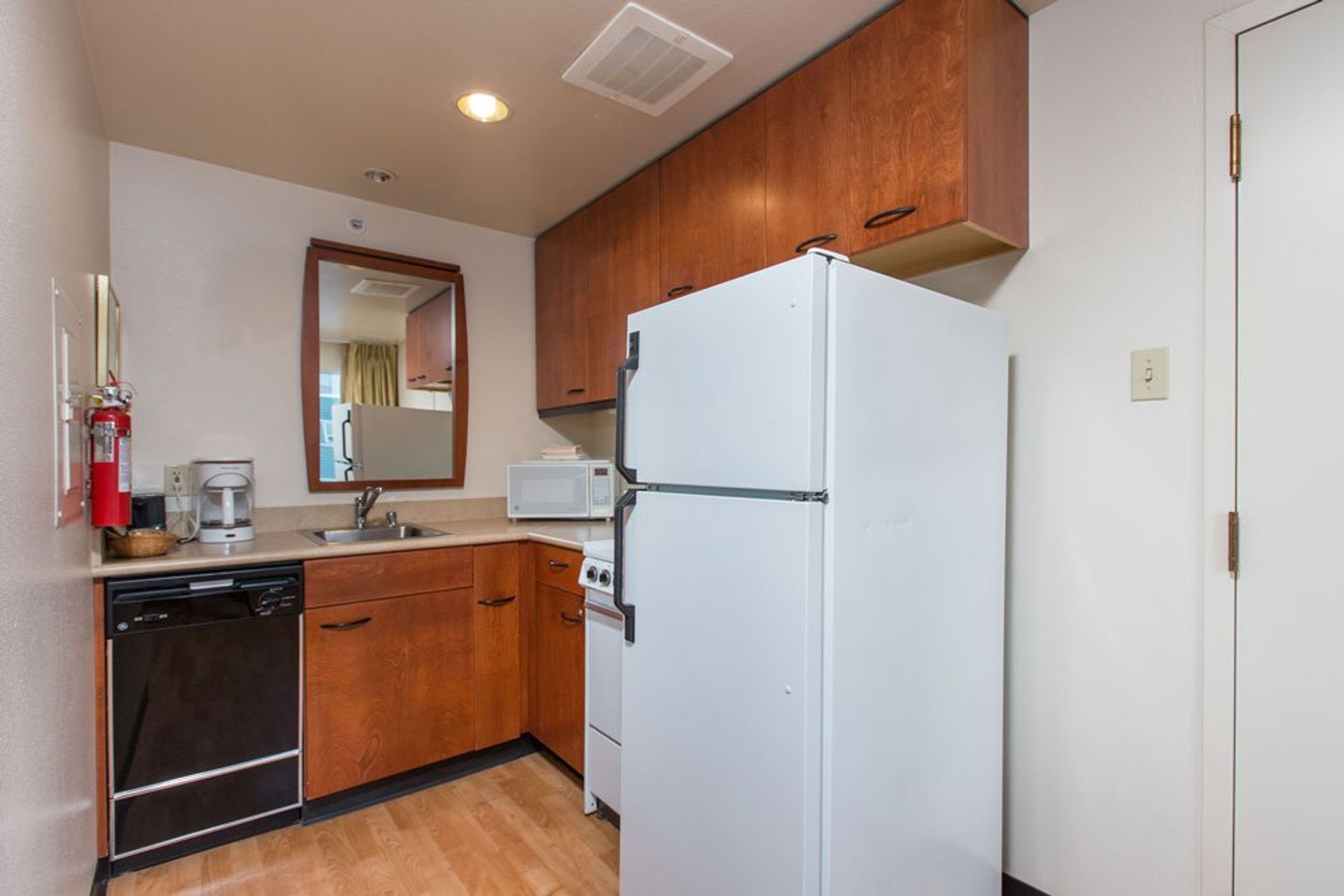 Apartment for Rent - Fully Furnished 1 Bedroom in Downtown, Anchorage 7 of 12