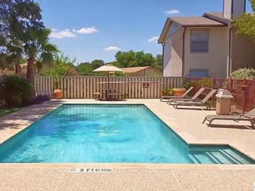 Langtry Apartments- 2 Bedroom 2 Bathroom – photo 1
