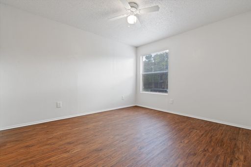 Langtry Apartments- 2 Bedroom 2 Bathroom – photo 1