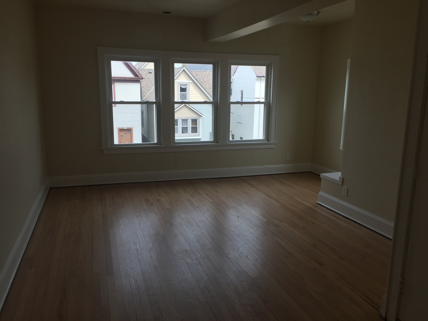 Milwaukee Apartment: 721 E Center St