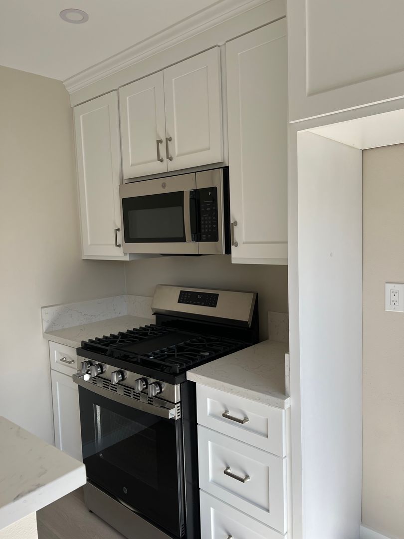 Buena Park Apartment: 6042 Fullerton Ave.