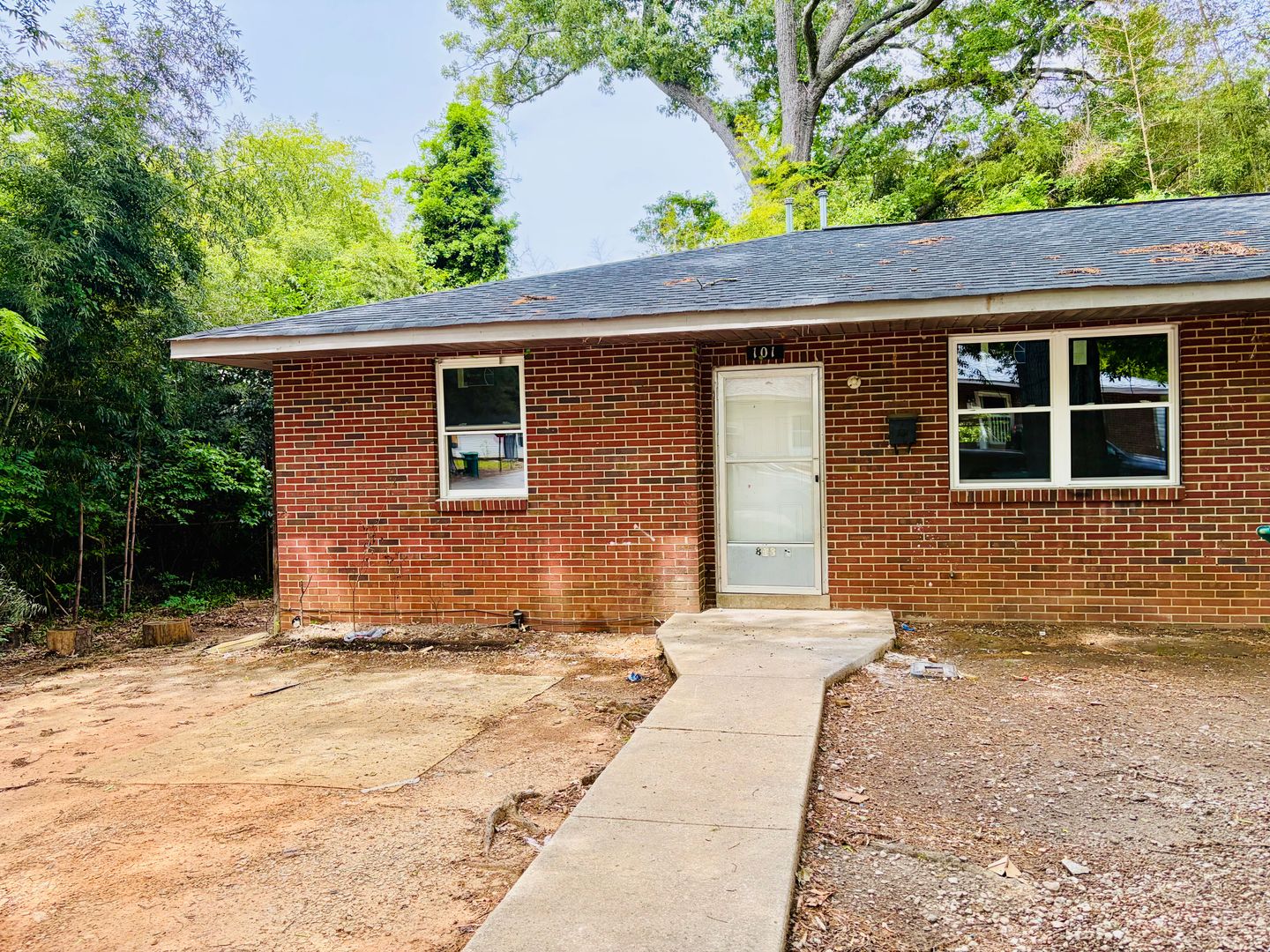 Greenwood House: 101 Palmetto Court