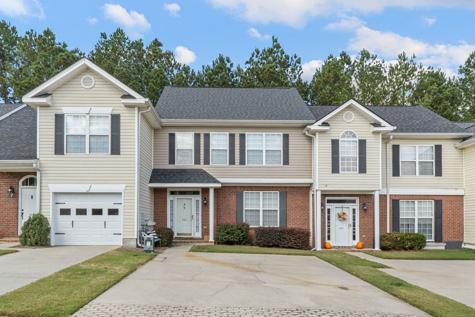 Evans Townhome: 405 Snead Way