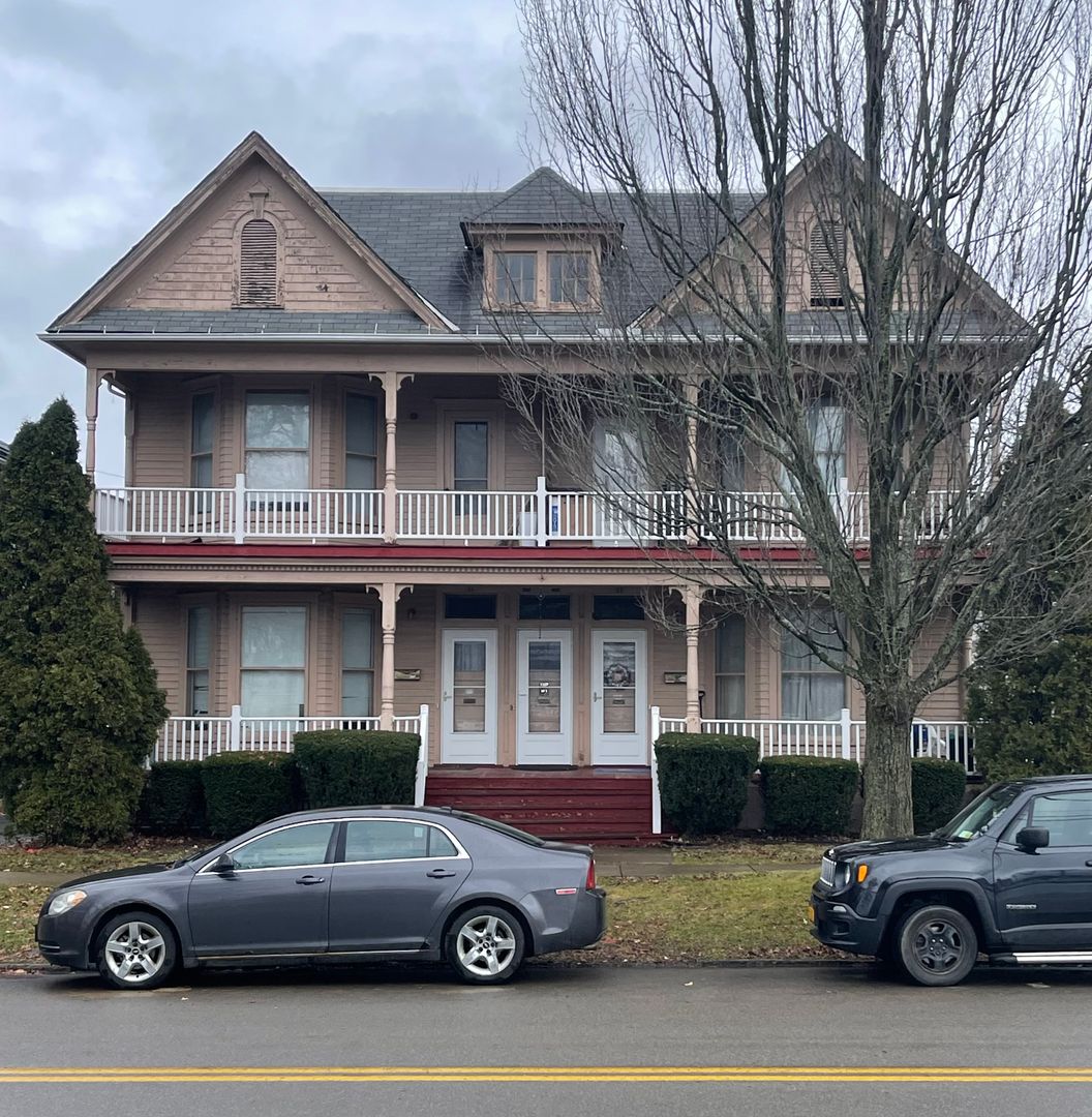 Olean Apartment: 132 - 134 North Barry St.