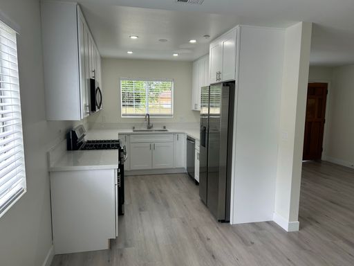 NEW! 3BD/2.5BA 2 Story Townhome in the Heart of Cypress *MOVE-IN SPECIAL*