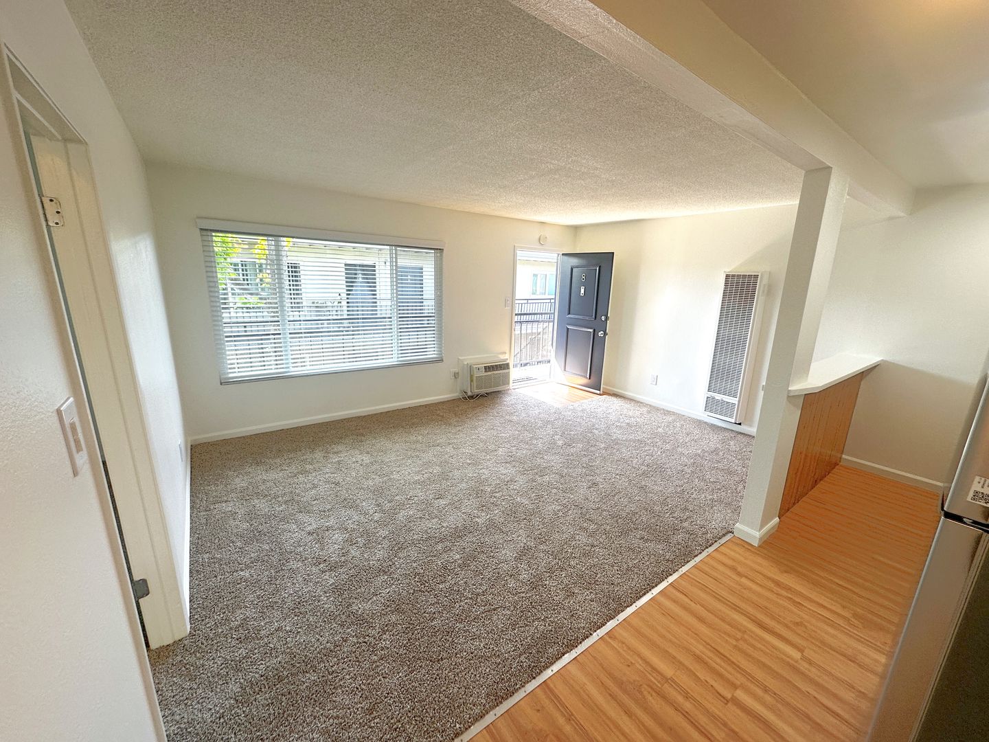 Anaheim Apartment: 9081 Cerritos Avenue