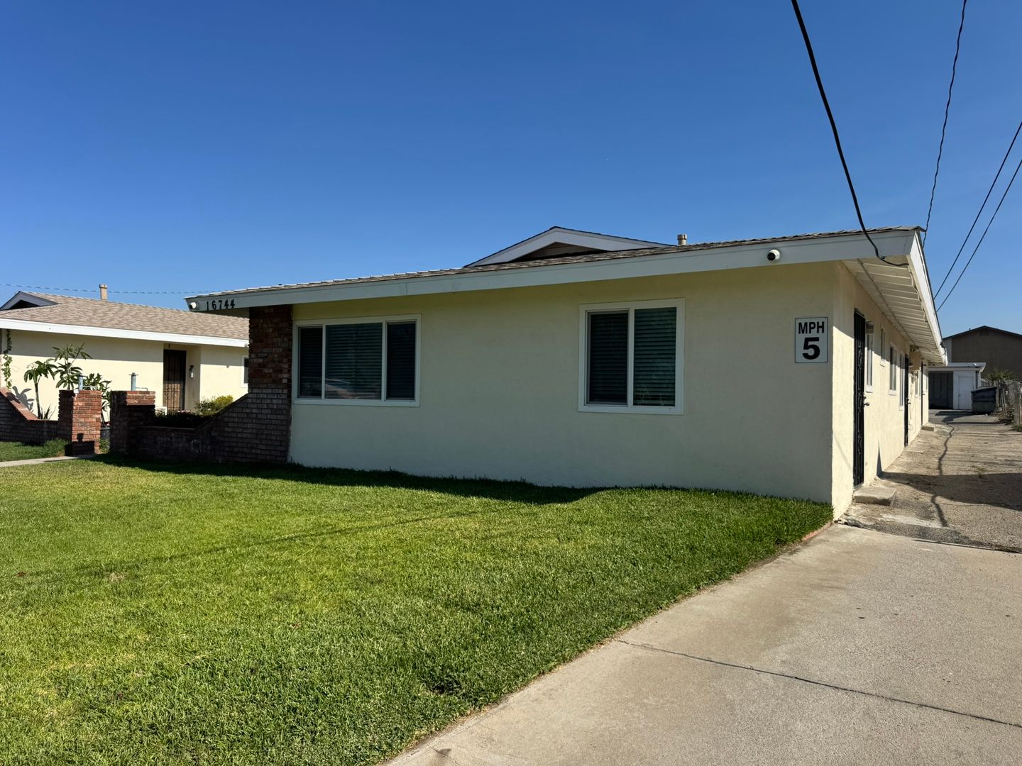 Fontana Apartment: 16740 Reed St.