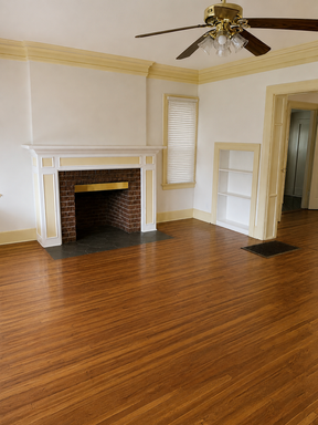 Charming 2-Bedroom, 1-Bath Home with Front Yard in a Quiet Pasadena Neighborhood – photo 1