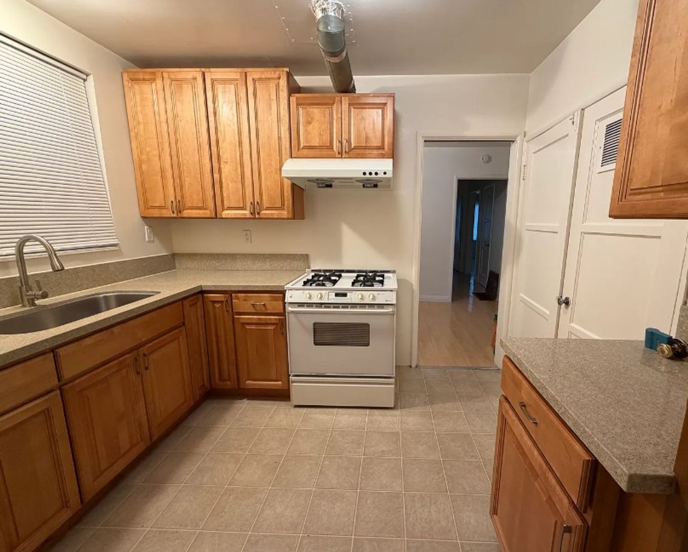 San Gabriel Apartment: 1554 Prospect Street