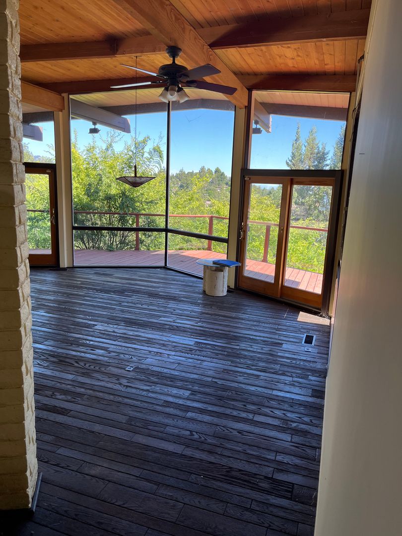 LA Canada House: 5388 Vista Lejana LN