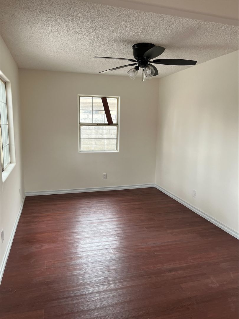 Los Angeles Apartment: 1151 & 1153 E. 88th Pl.,