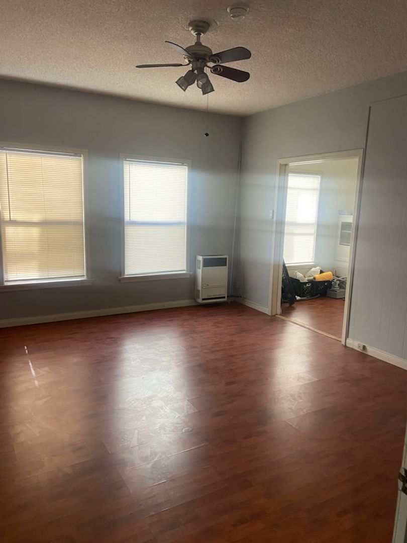 Glendale Apartment: 117 So. Isabel Street