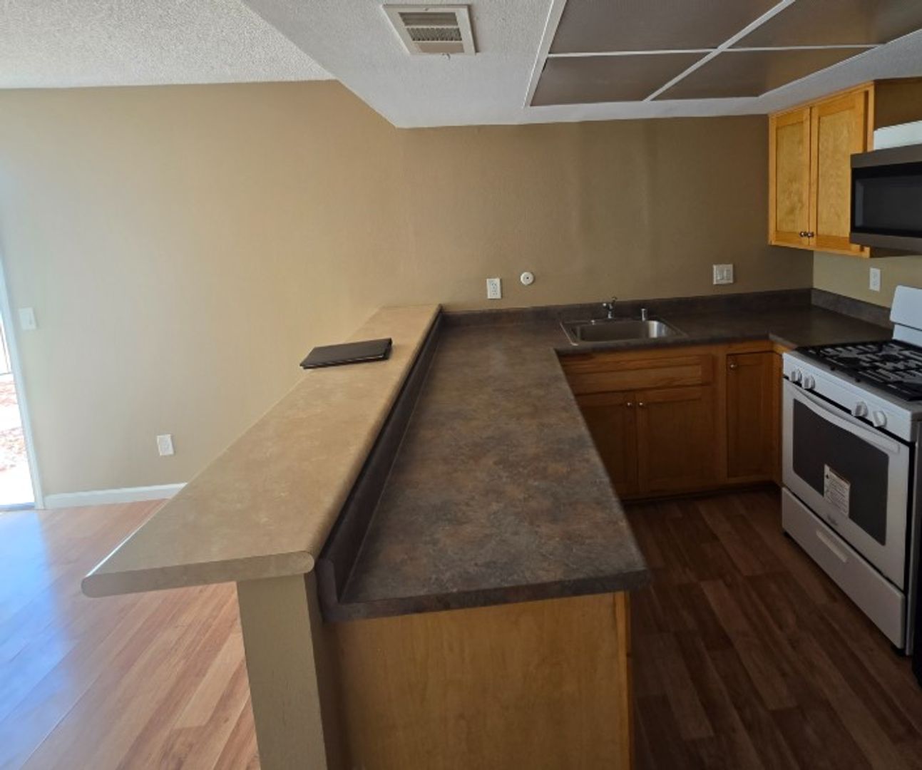 Jurupa Valley Apartment: 5748 Tilton Ave.