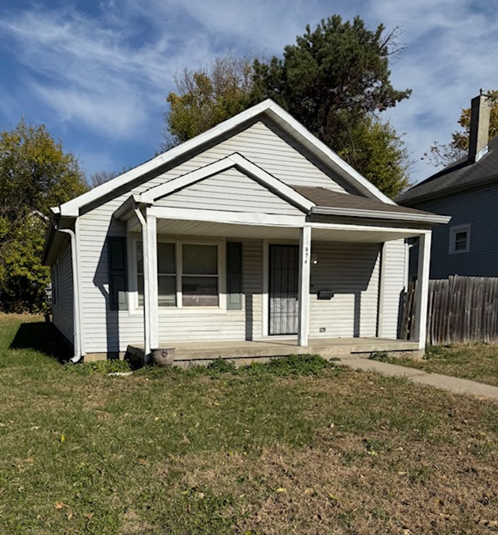 Indianapolis House: 974 W. 32nd Street