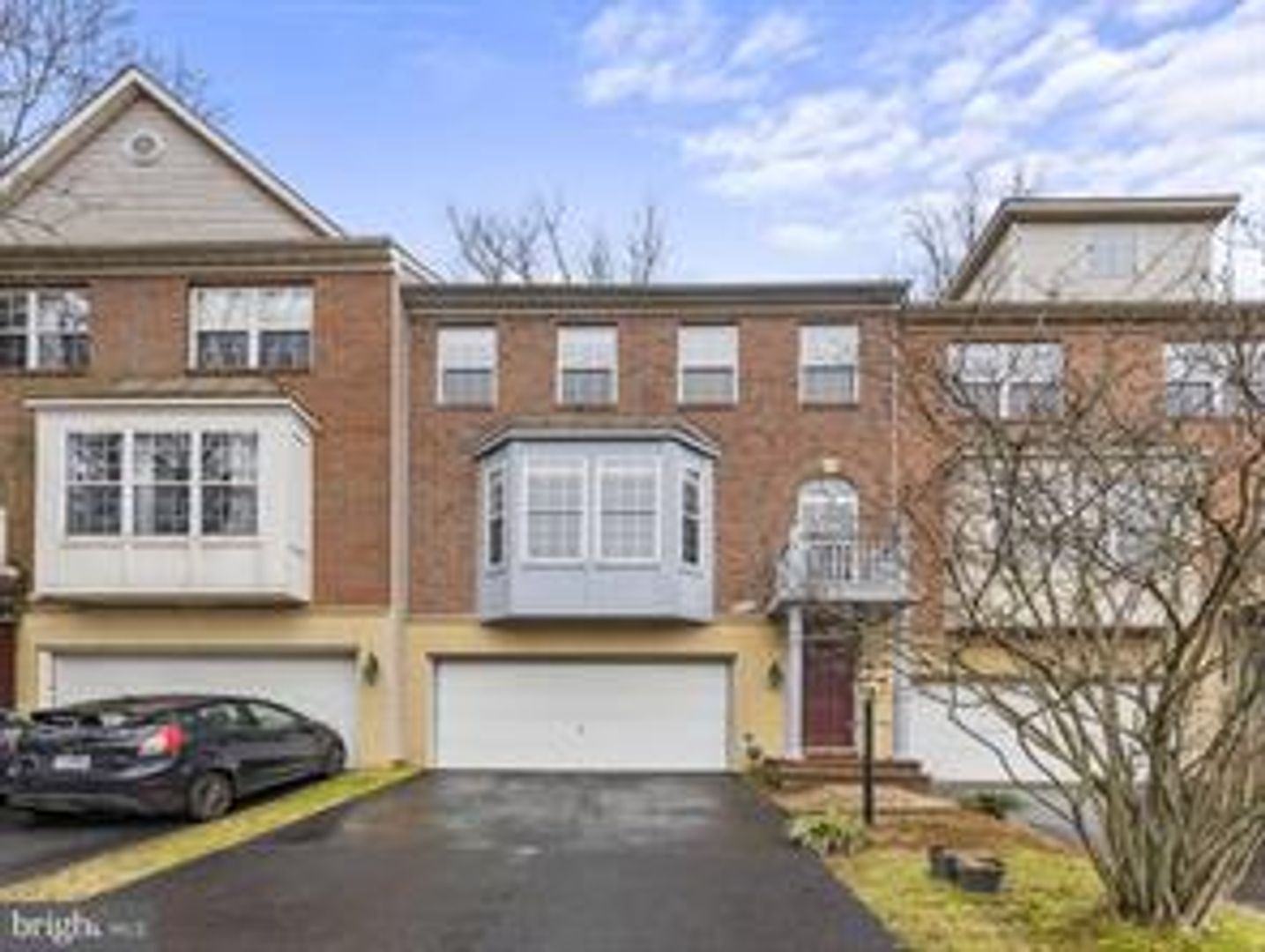 Fairfax Townhome: 8873 Royal Doulton Lane