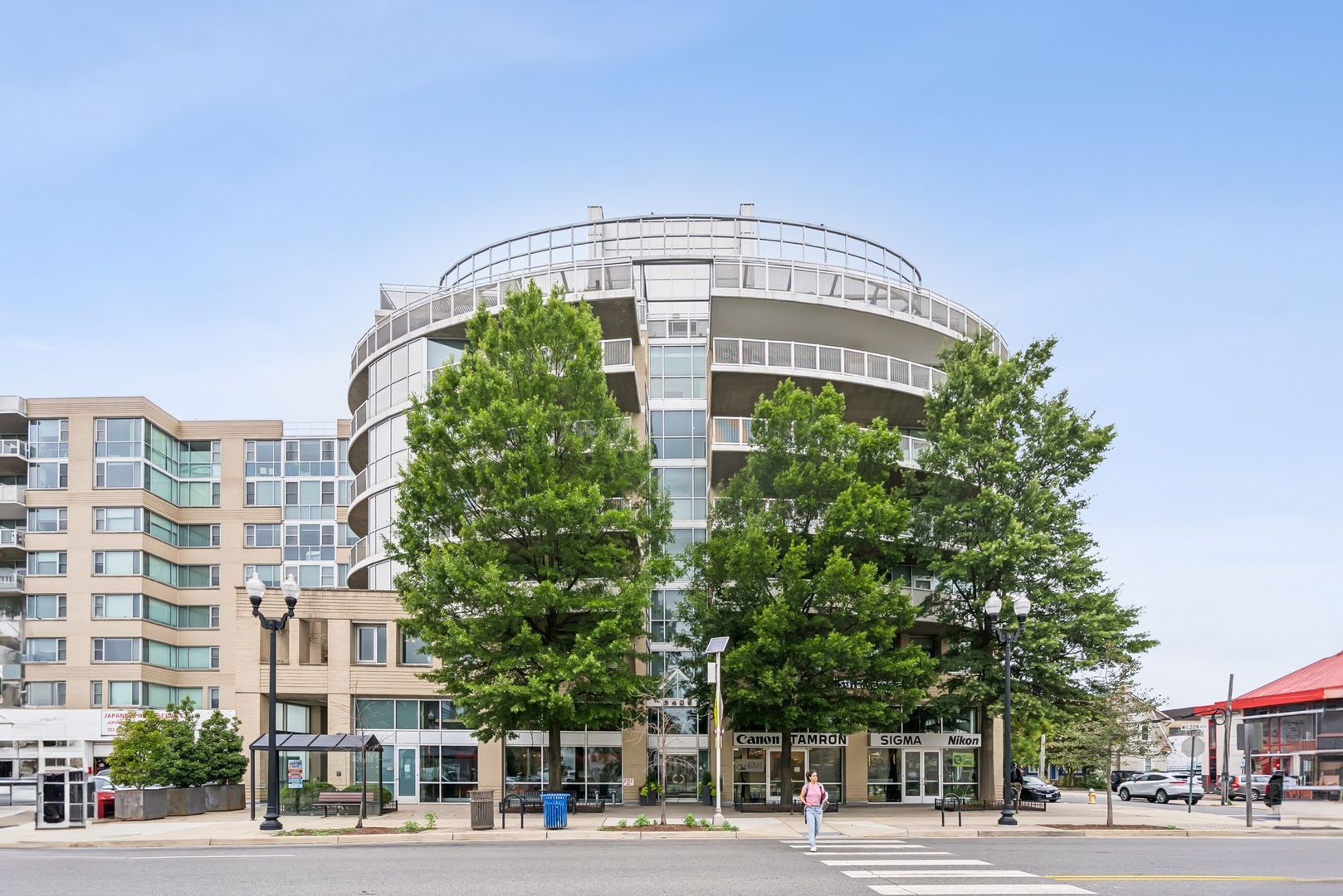 Arlington Condo: 3409 Wilson Blvd, 611