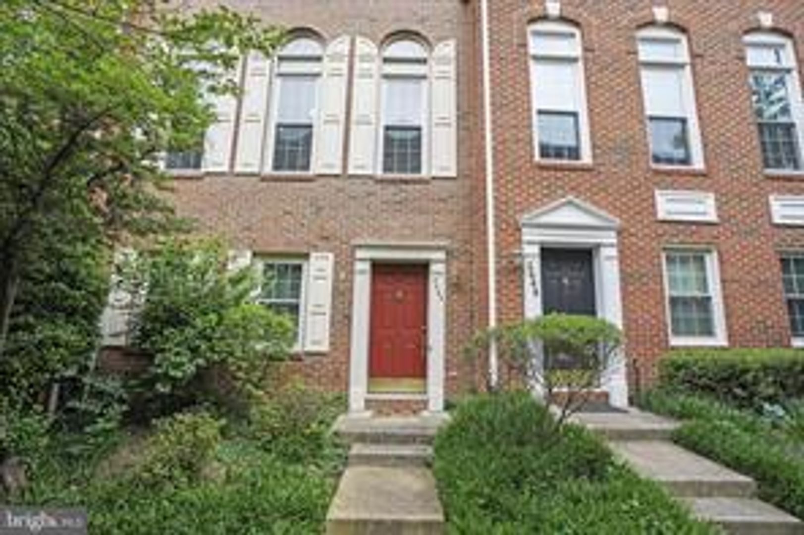 Alexandria House: 2442 Garnett Drive