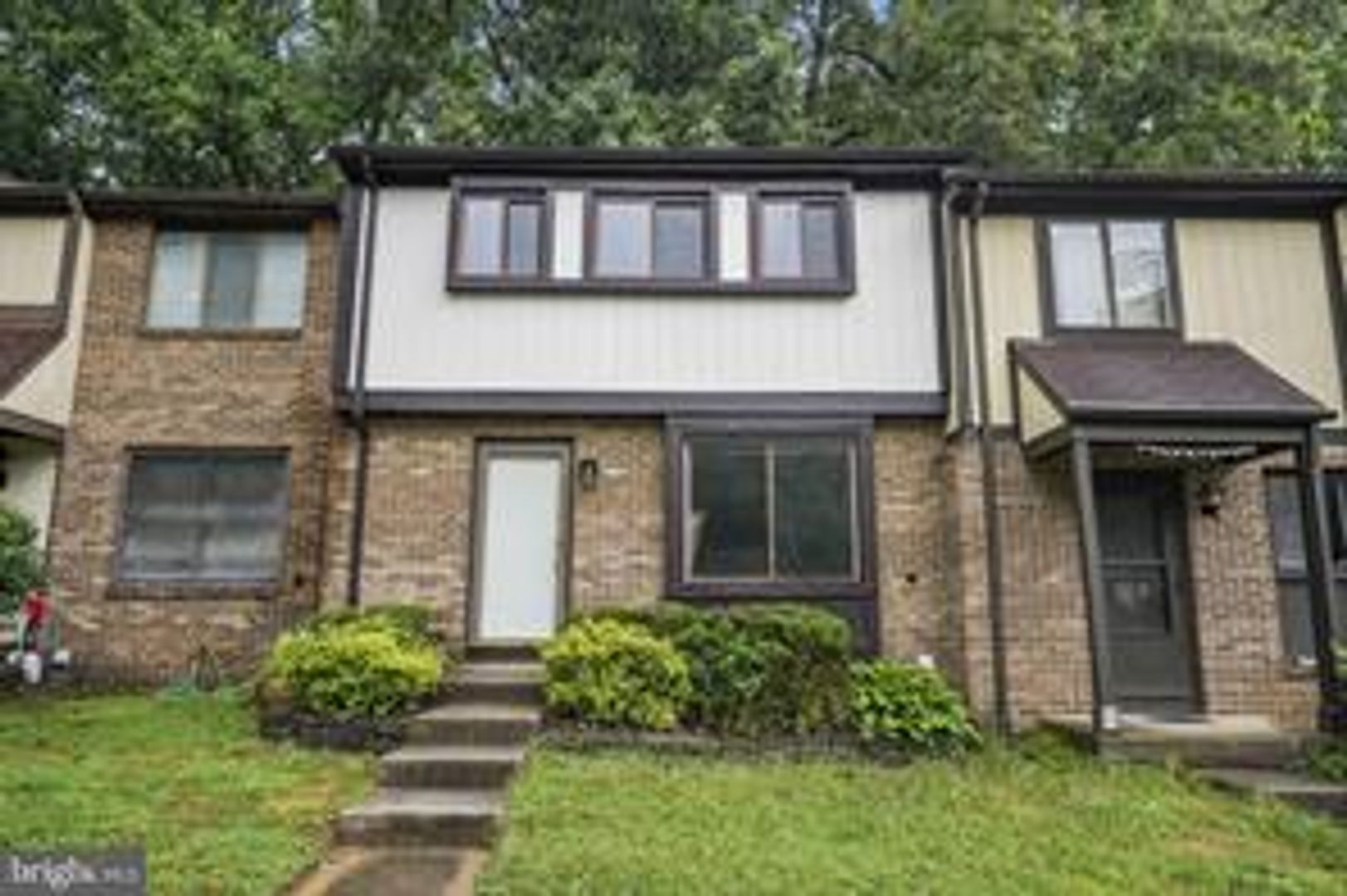Burke Townhome: 5863 Jackson Oak Drive
