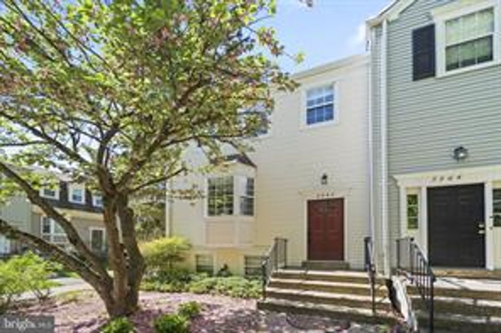 Reston Townhome: 2362 Hunters Square Court