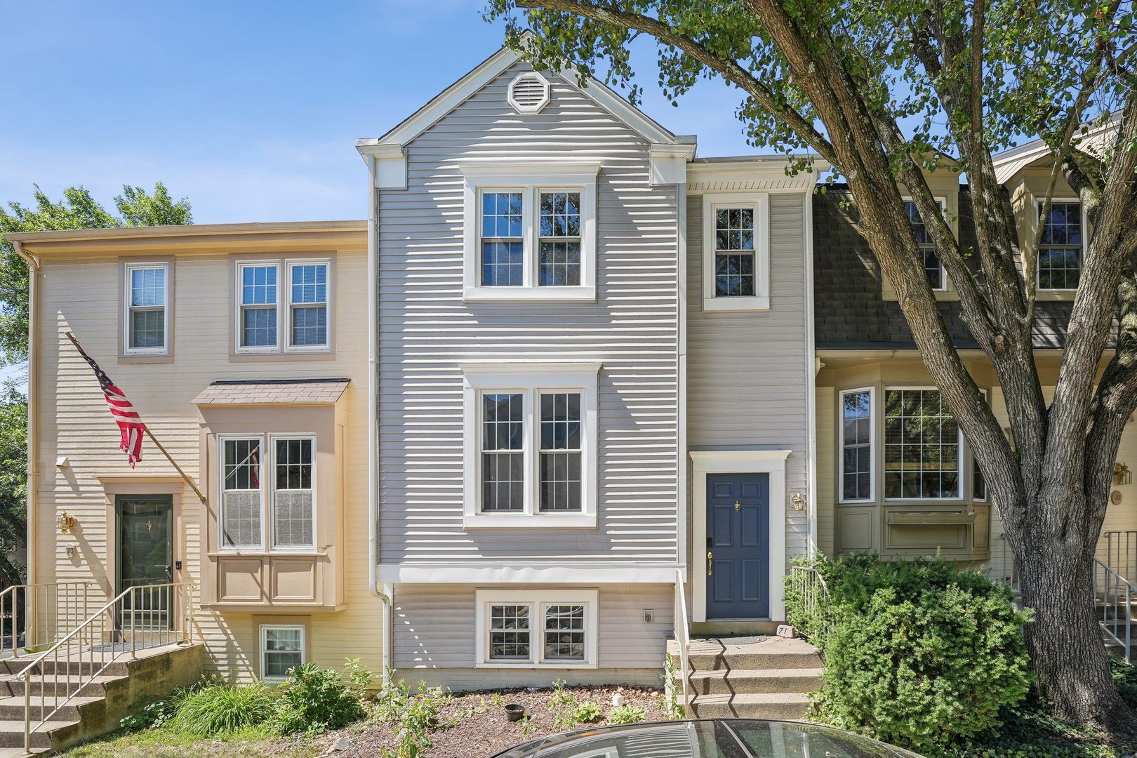 Alexandria House: 71 Fendall Avenue