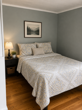 ALL UTILITIES AND WIFI INCLUDED! Single Bedroom. Dishware, paper products and housekeeping included! – photo 1