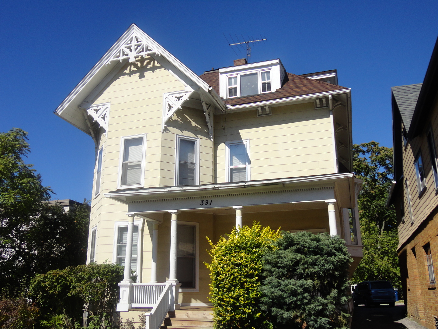 Ann Arbor Apartment: 331 Packard