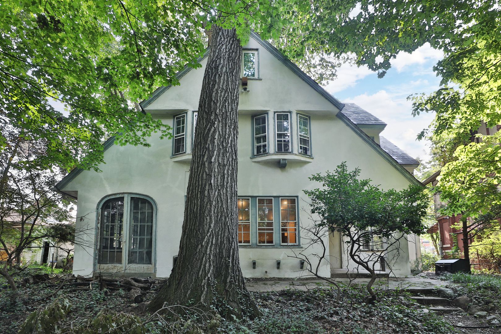 COLUMBUS House: 2104 Iuka