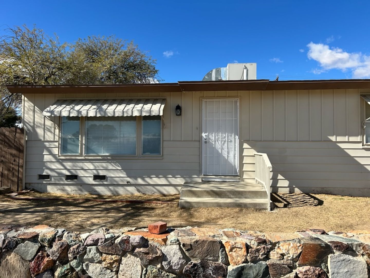 Ridgecrest House: 401 N. Norma St.