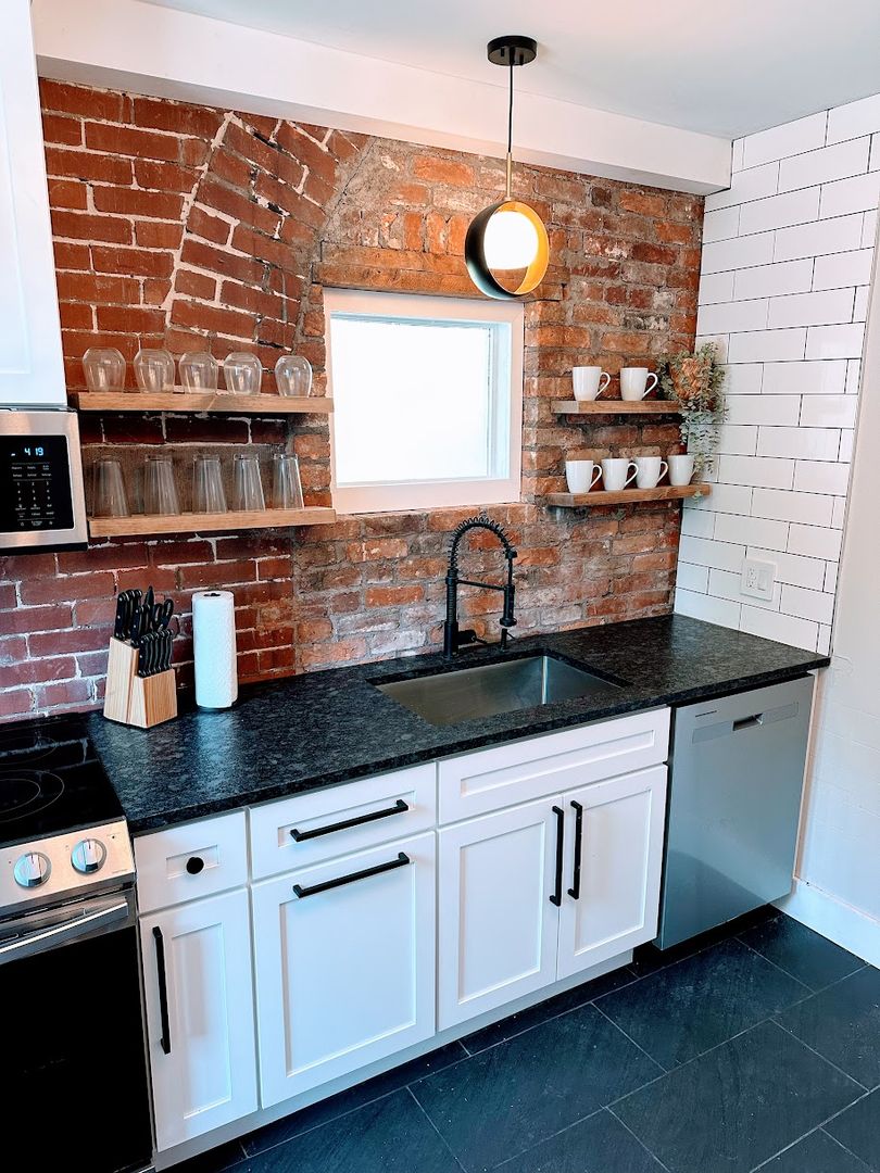 Bellefonte Apartment: 254 North Allegheny Street