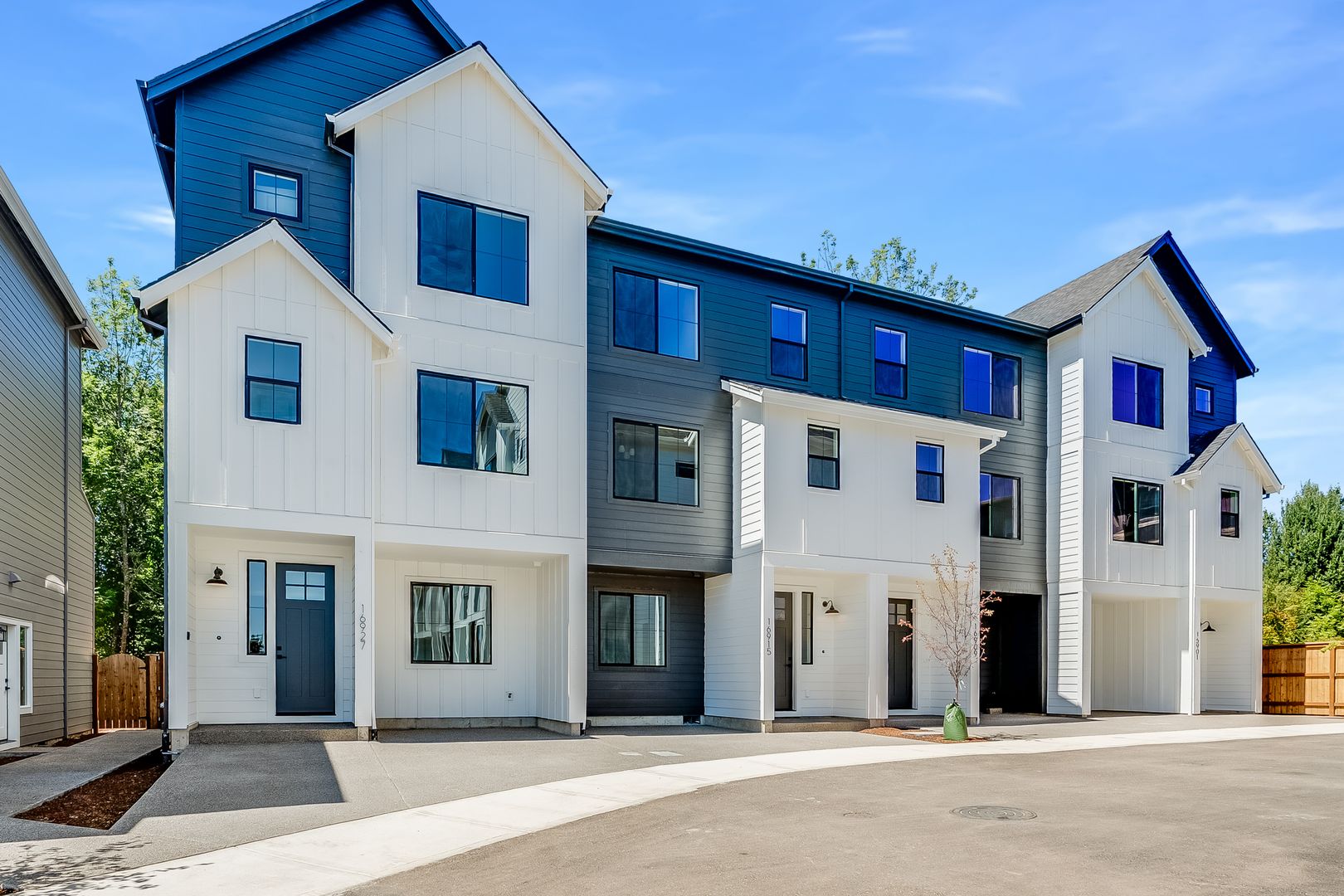 King City Townhome: 16901 SW 132nd Terrace