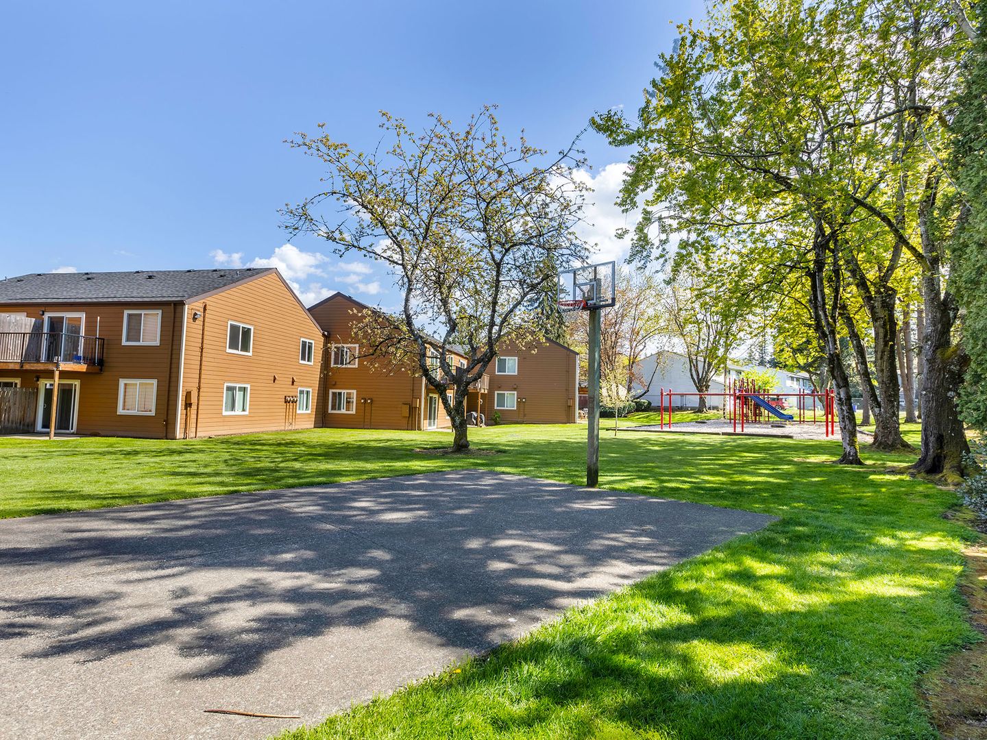 Portland Apartment: 1801 NE 162nd Ave