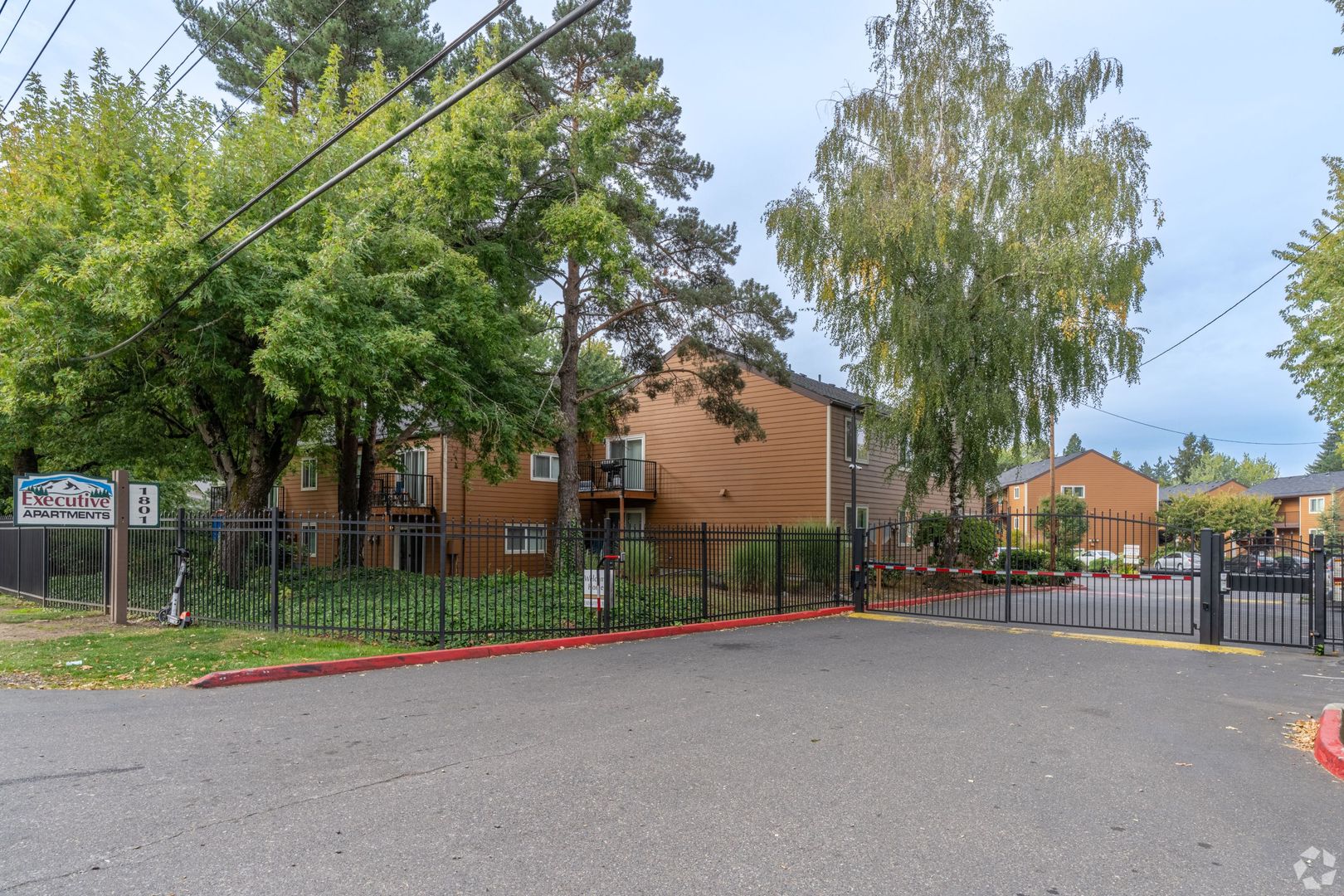 Portland Apartment: 1801 NE 162nd Ave