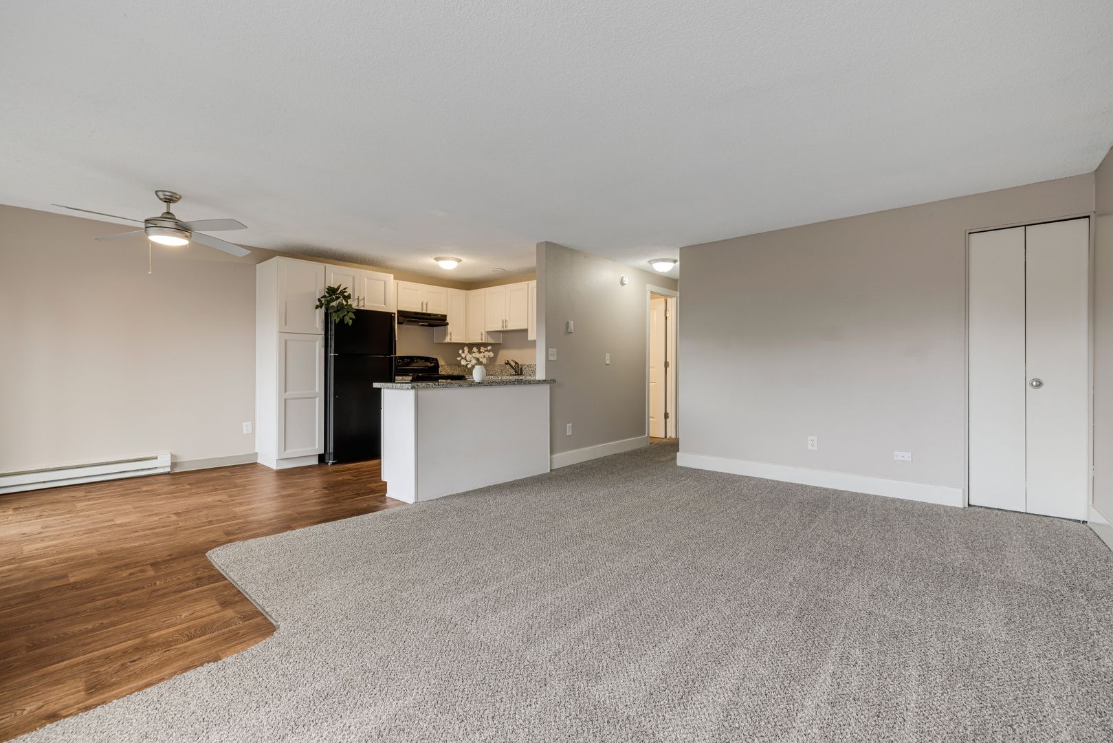 Portland Apartment: 3612 SE 28th Pl